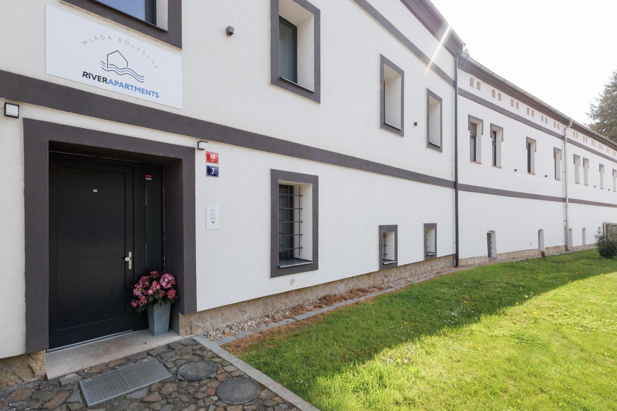 Mladá Boleslav River Apartments المظهر الخارجي الصورة